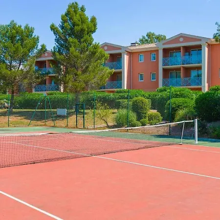 T2 Dans Avec Piscine Et Tennis Apartman *